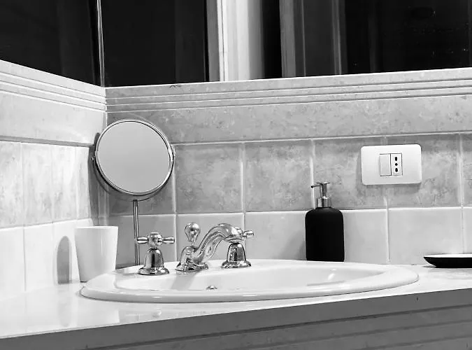 Дом отдыха Vicosuite Neathon *